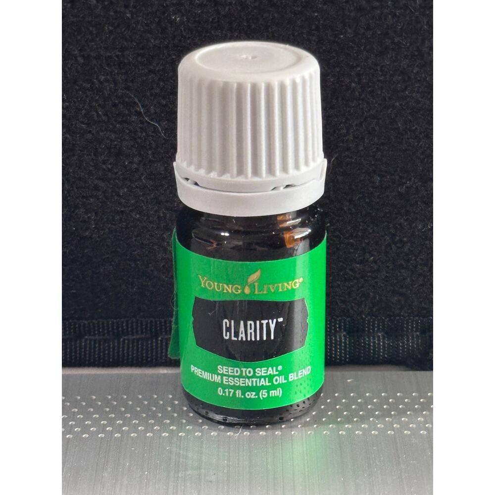 Young Living Essential Oil 5 ML - Clarity27 - Picture 1 of 1